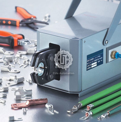De pneumatische Rj45-Machine van het Schakelaarponsen, Draagbare Pneumatische Metalen kapcrimper